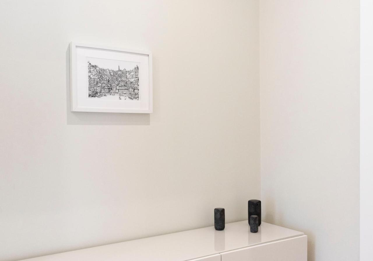 Lovelystay - Downtown Modern 2Br Flat With Free Parking 波尔图 外观 照片